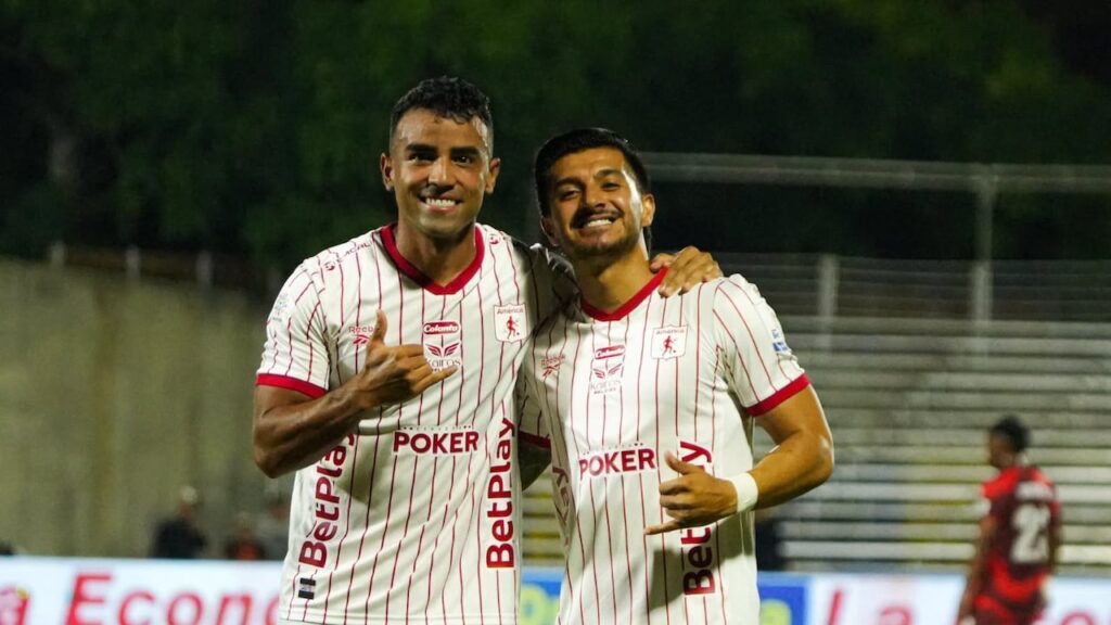 Jugadores de América de Cali celebran la clasificación a semifinales de la Copa BetPlay 2026