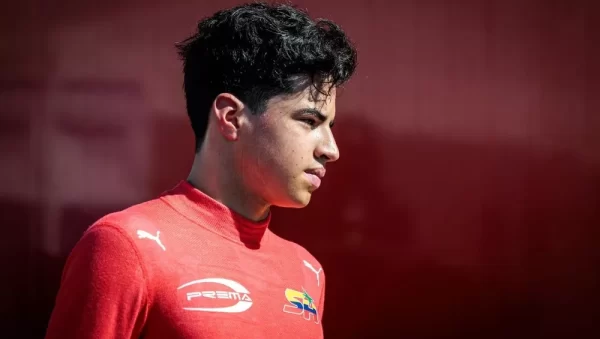 Salim Hanna, piloto colombiano de 16 años, en su anuncio con Campos Racing para la Fórmula 3